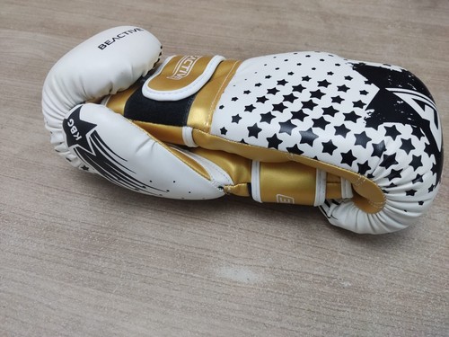 Kids boxing gloves - boxing,